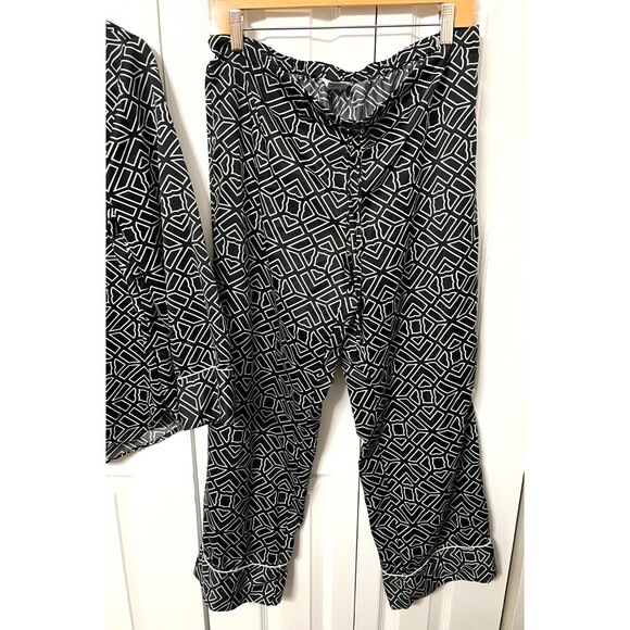 NATORI Private Luxuries Womens M Black White Pajama Set Silky Satin Lounge Sleep - Picture 3 of 10